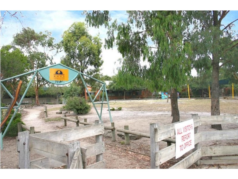 41 Calais Circuit, Cranbourne West VIC 3977