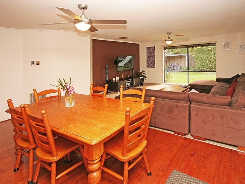 Cranbourne North VIC 3977