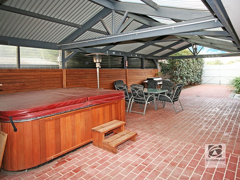 Cranbourne North VIC 3977