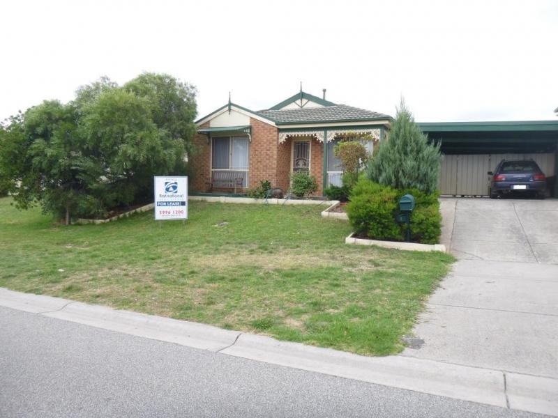 5 Forsyth Court, Cranbourne North VIC 3977