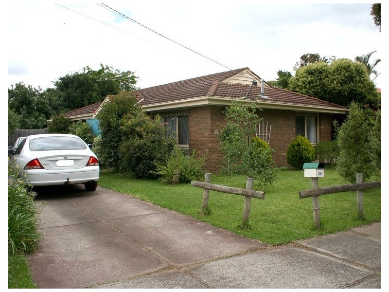 26 Dearing Avenue, Cranbourne VIC 3977