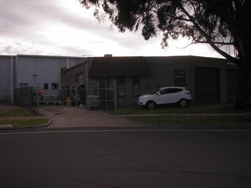 22 Cooper Court, Cranbourne VIC 3977