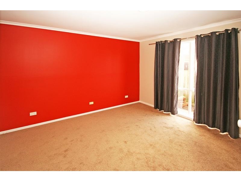 Cranbourne North VIC 3977