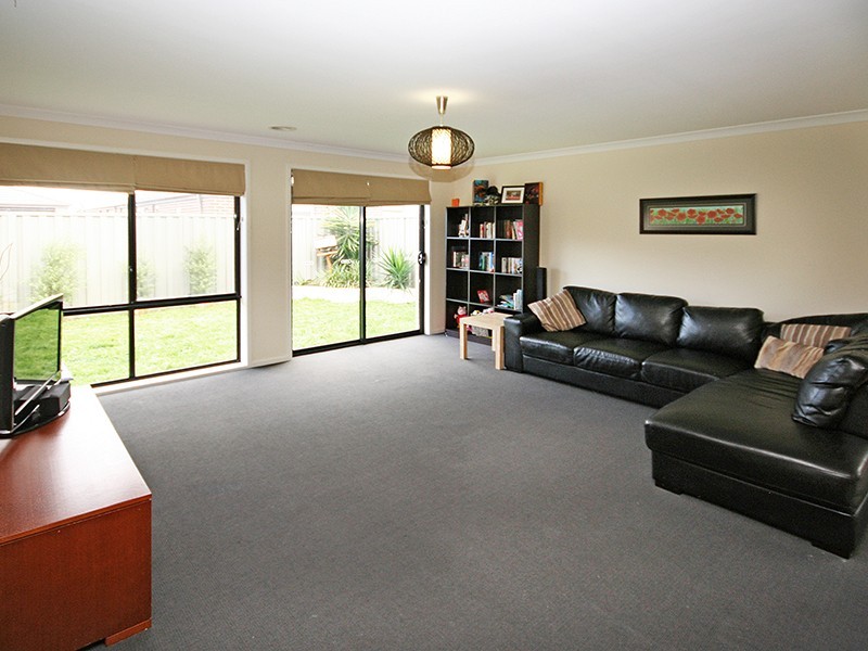 Cranbourne East VIC 3977