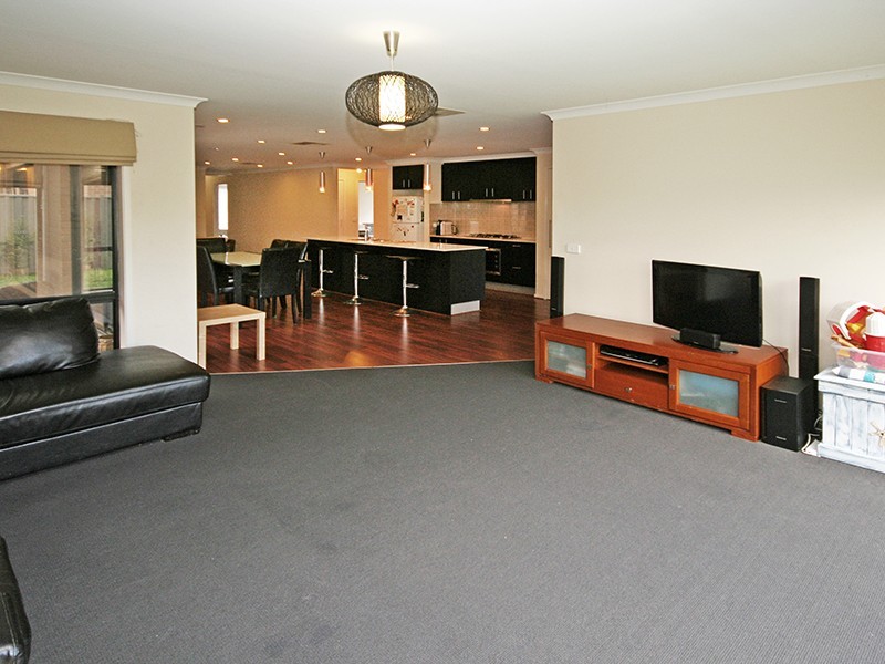 Cranbourne East VIC 3977