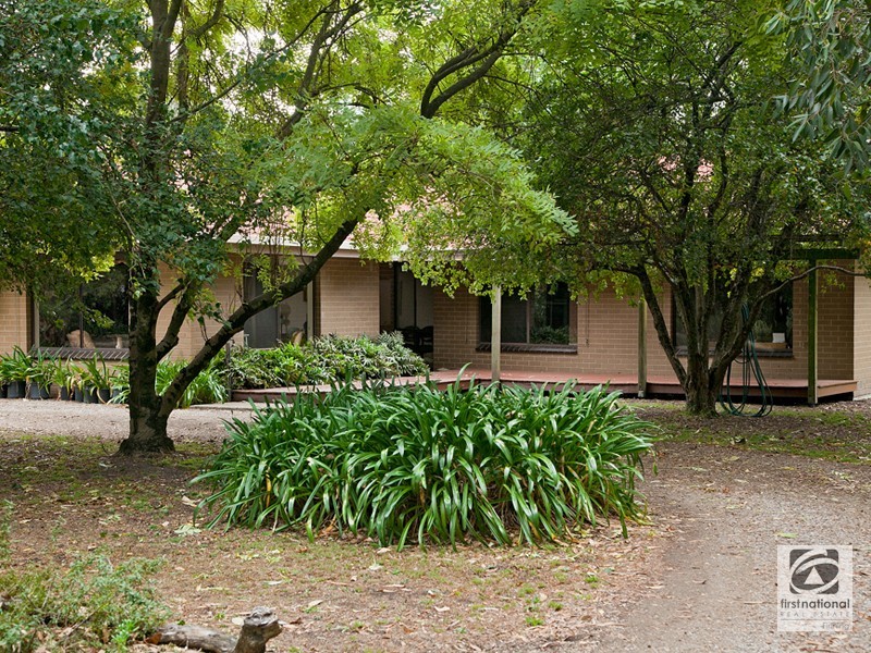 18 Mayfield Road, Cranbourne East VIC 3977