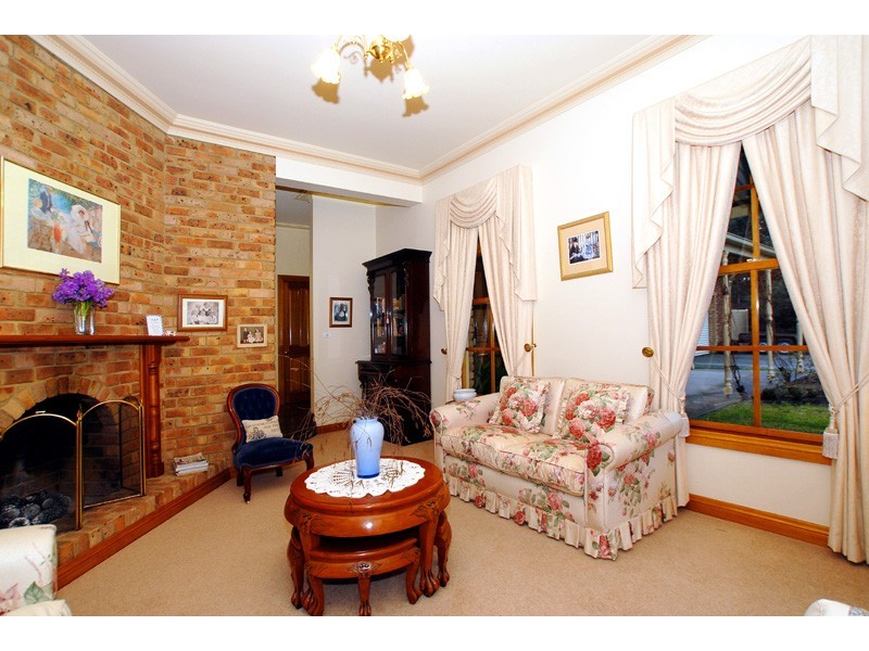 Cranbourne VIC 3977