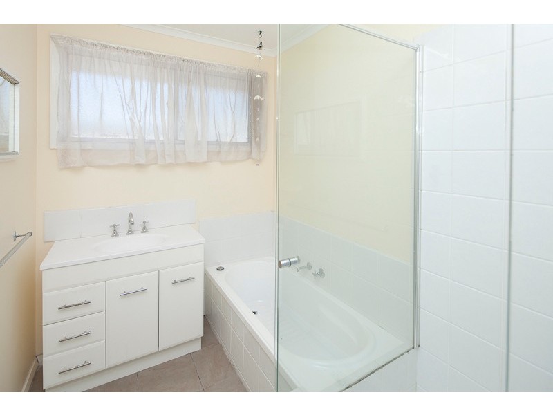 21 Houlder Avenue, Junction Village VIC 3977