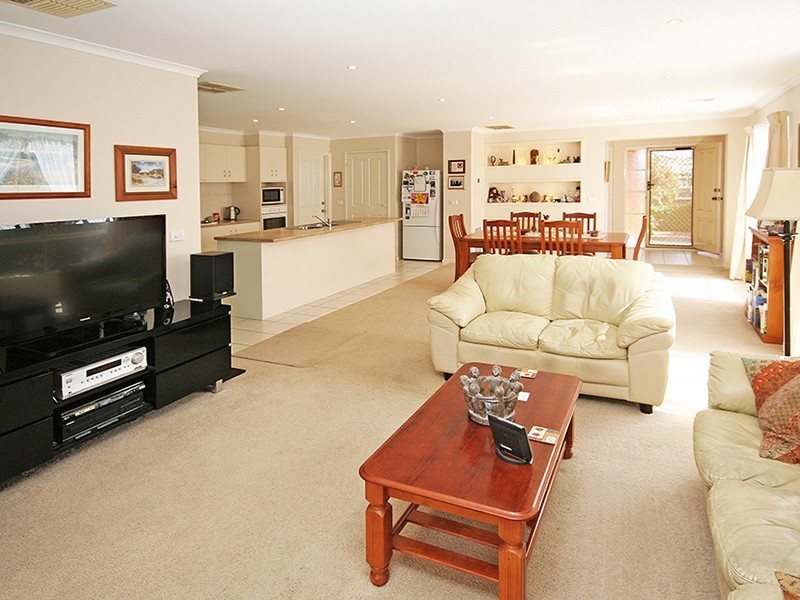 Cranbourne East VIC 3977