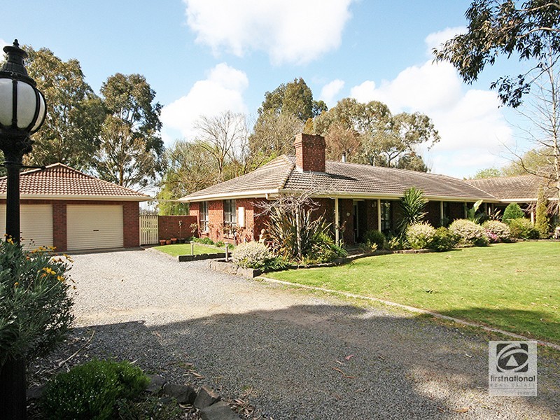 34 Collison Road, Cranbourne East VIC 3977