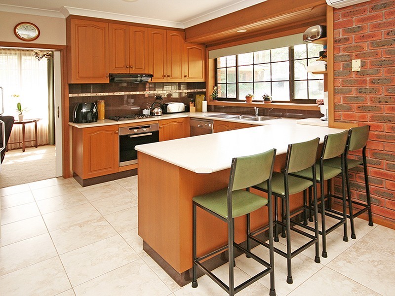 34 Collison Road, Cranbourne East VIC 3977