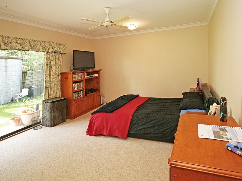 34 Collison Road, Cranbourne East VIC 3977