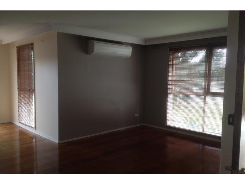 7 Barkly Street, Cranbourne VIC 3977