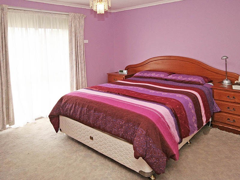Cranbourne VIC 3977