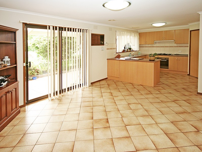 Junction Village VIC 3977