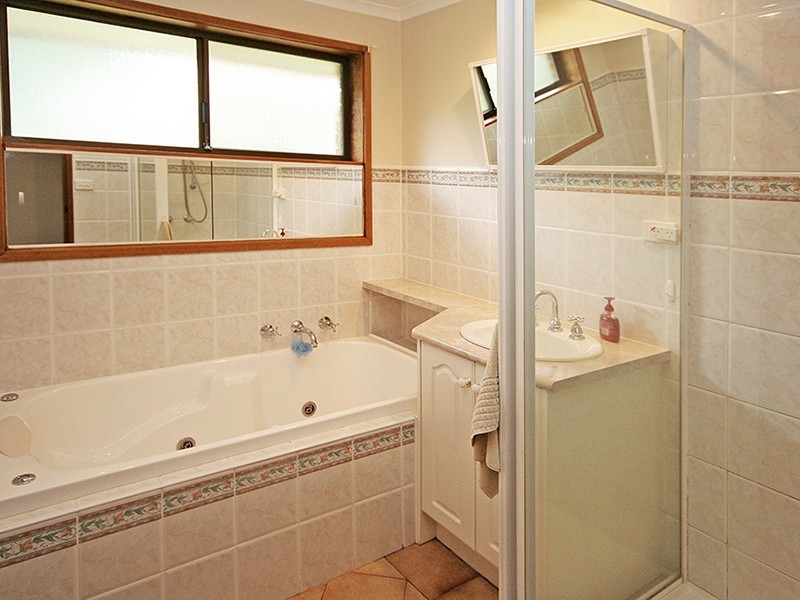 Junction Village VIC 3977