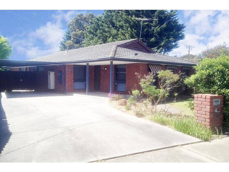 30 Barkly Street, Cranbourne VIC 3977