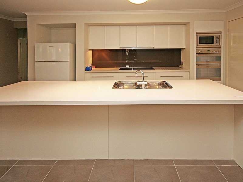 Cranbourne North VIC 3977