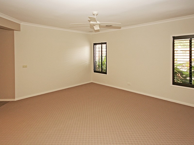 Cranbourne North VIC 3977