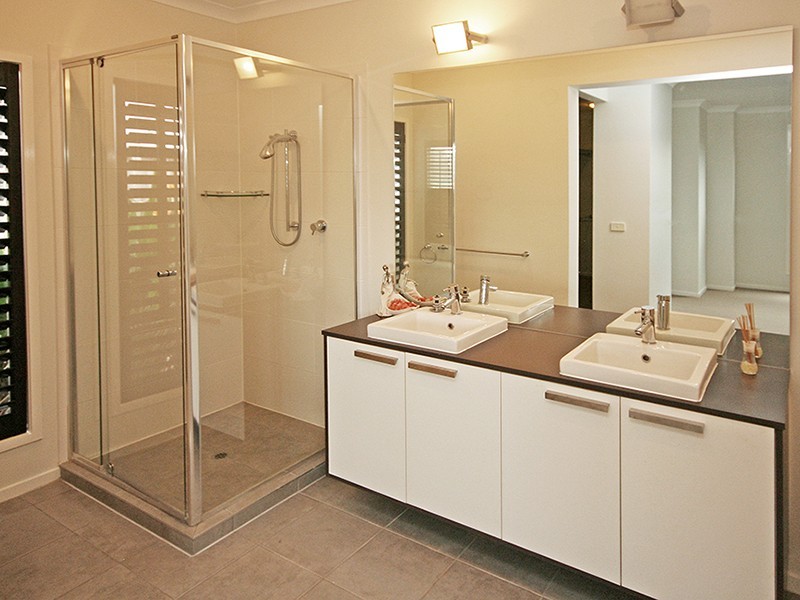 Cranbourne North VIC 3977