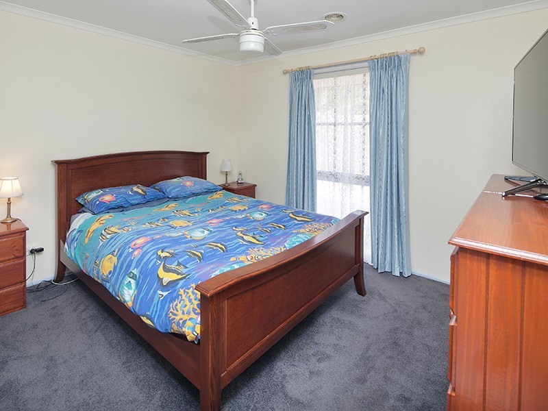 Cranbourne North VIC 3977