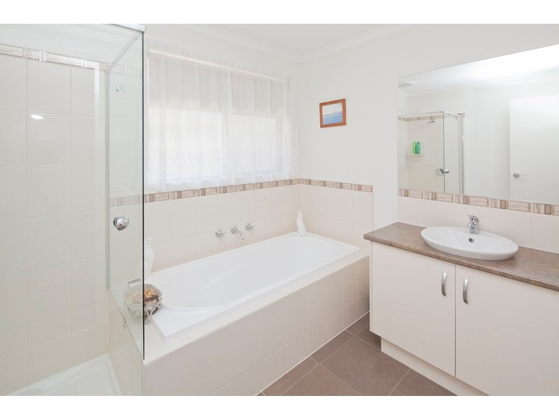 Cranbourne North VIC 3977