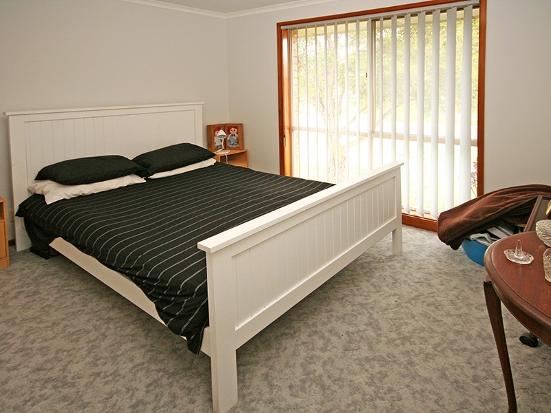 Cranbourne North VIC 3977