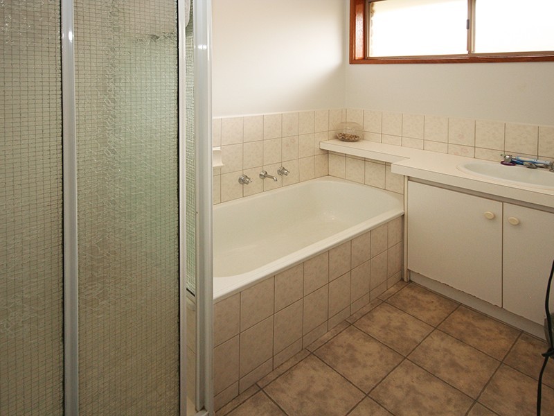 Cranbourne North VIC 3977