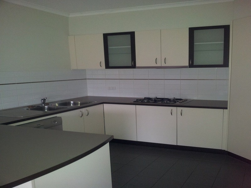 31 Boronia Avenue, Cranbourne VIC 3977