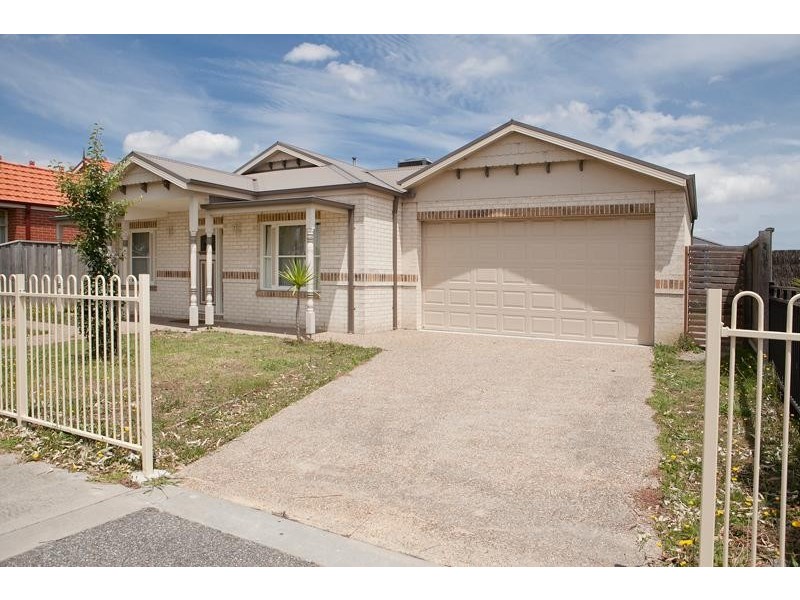 Cranbourne VIC 3977