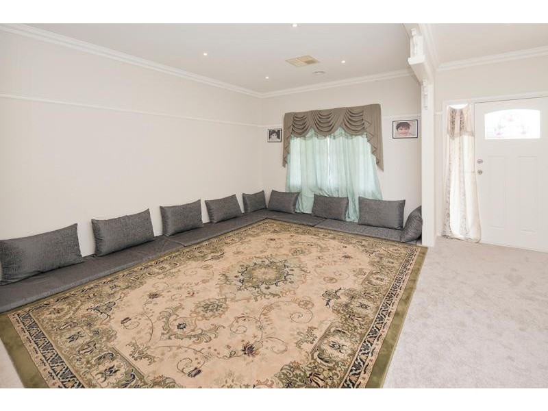Cranbourne VIC 3977