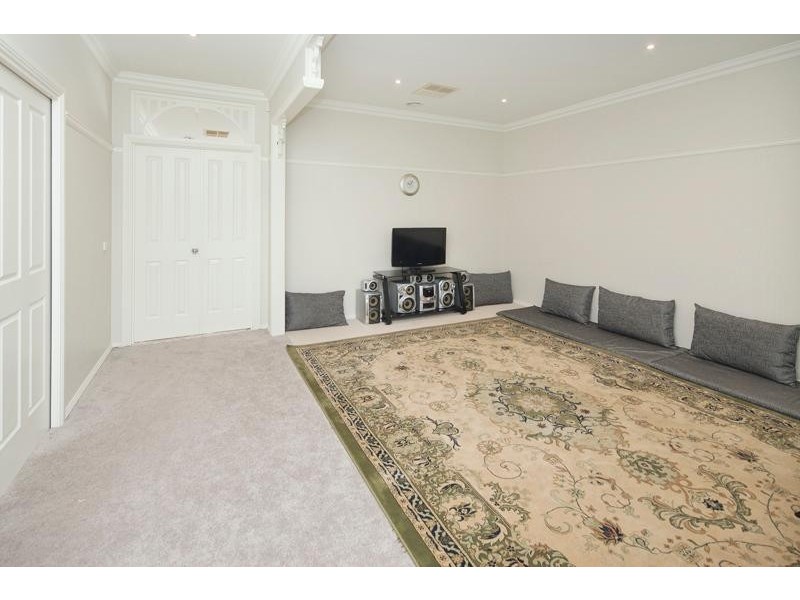 Cranbourne VIC 3977