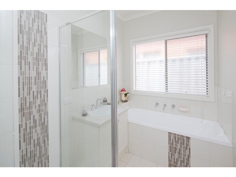 Cranbourne VIC 3977