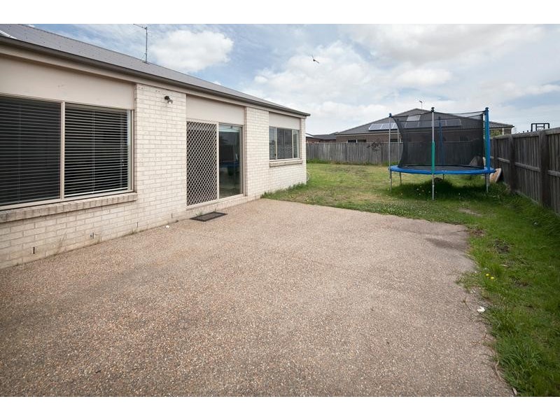 Cranbourne VIC 3977