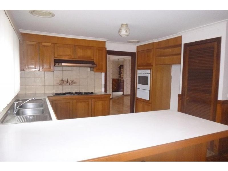 100 Marylyn Place, Cranbourne VIC 3977