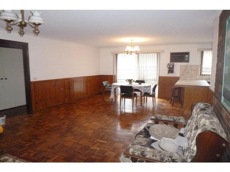 100 Marylyn Place, Cranbourne VIC 3977