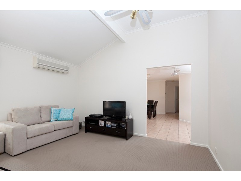 Cranbourne North VIC 3977