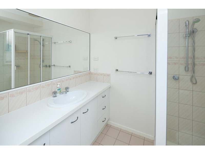 Cranbourne North VIC 3977