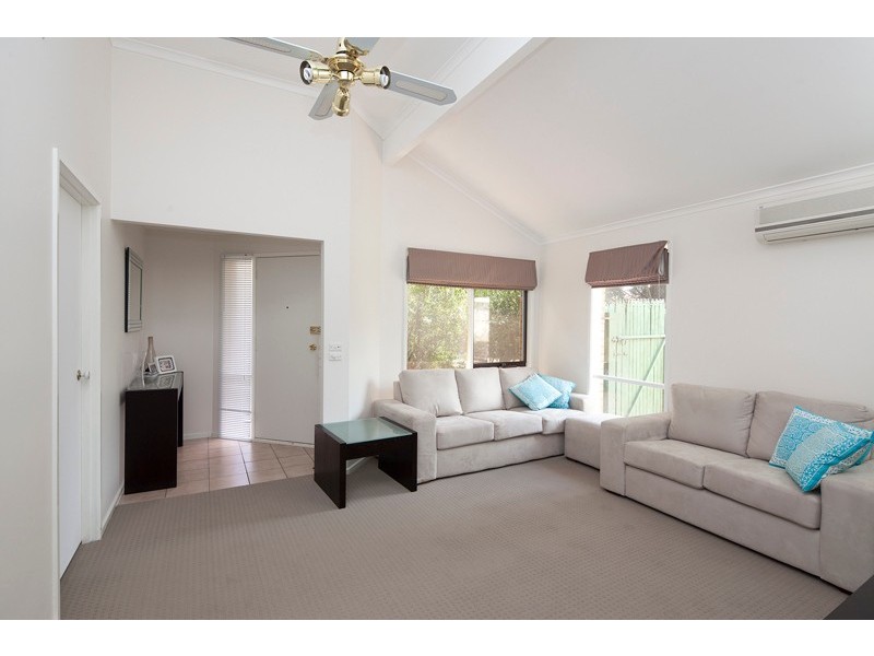 Cranbourne North VIC 3977