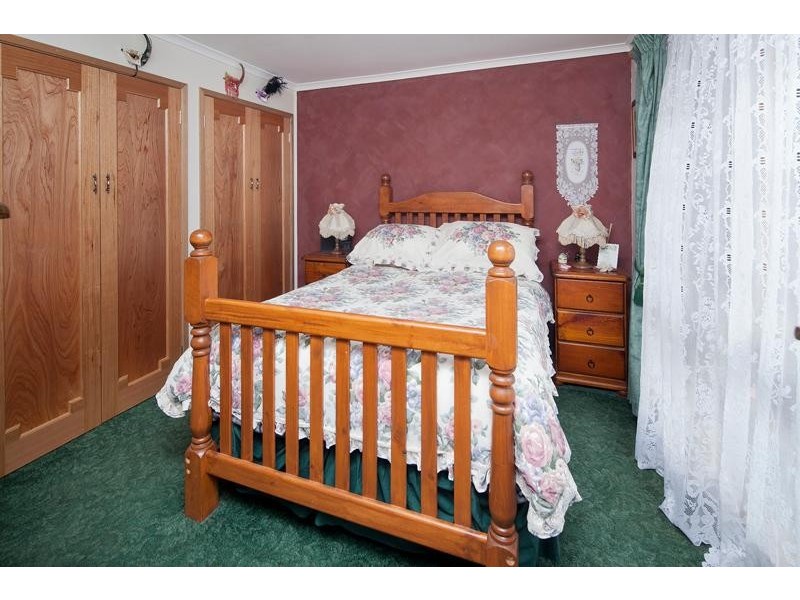 Cannons Creek VIC 3977