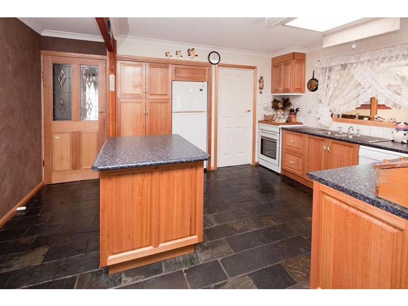 Cannons Creek VIC 3977