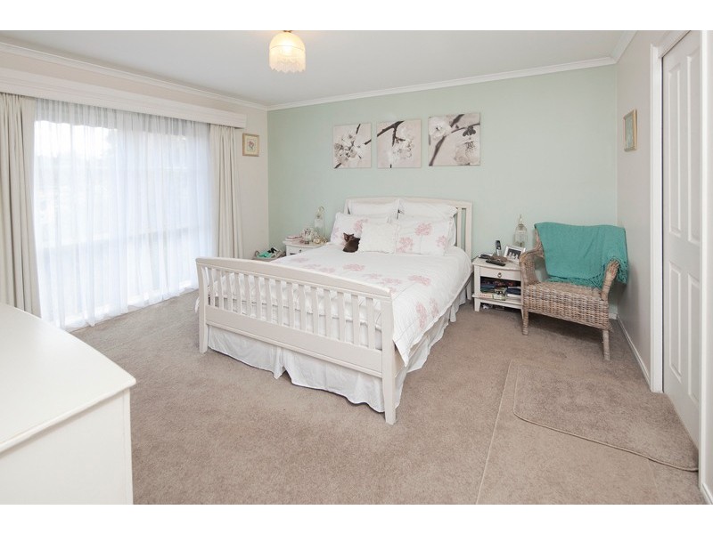 Junction Village VIC 3977