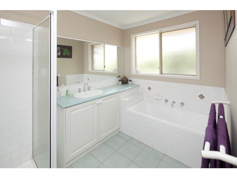 Junction Village VIC 3977