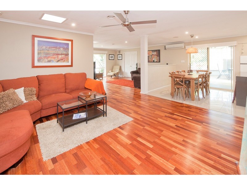 Junction Village VIC 3977