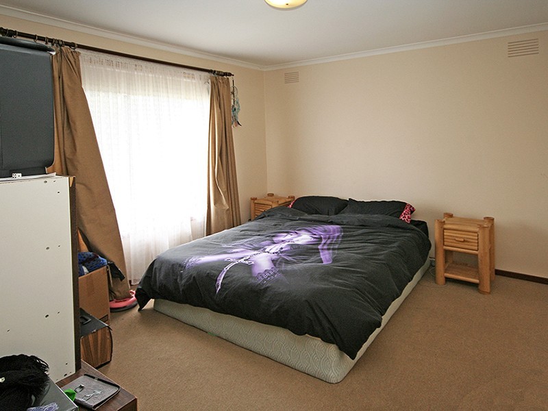 Cranbourne VIC 3977