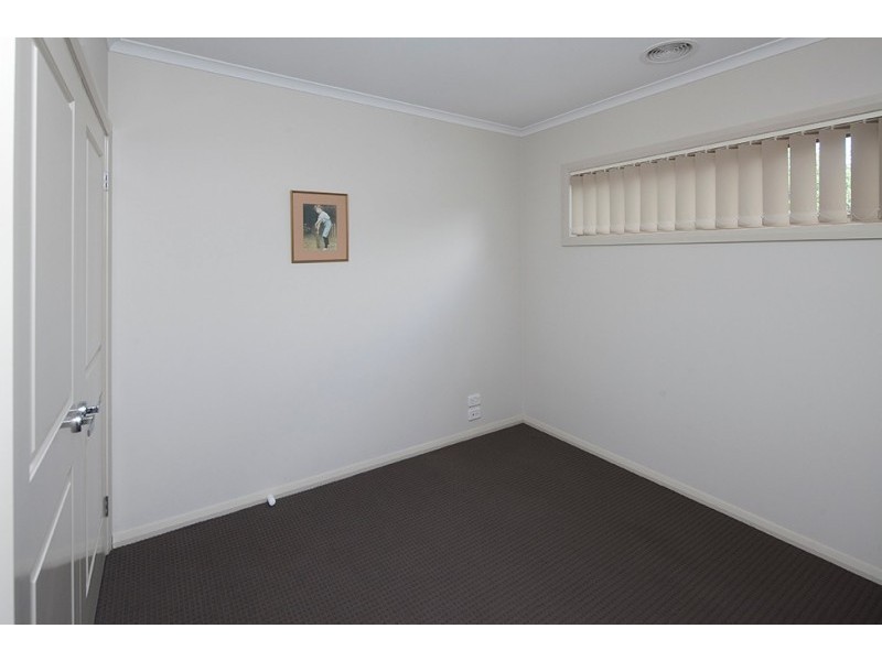 Cranbourne VIC 3977