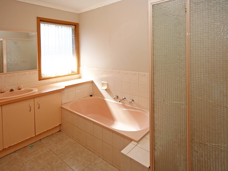 Cranbourne North VIC 3977