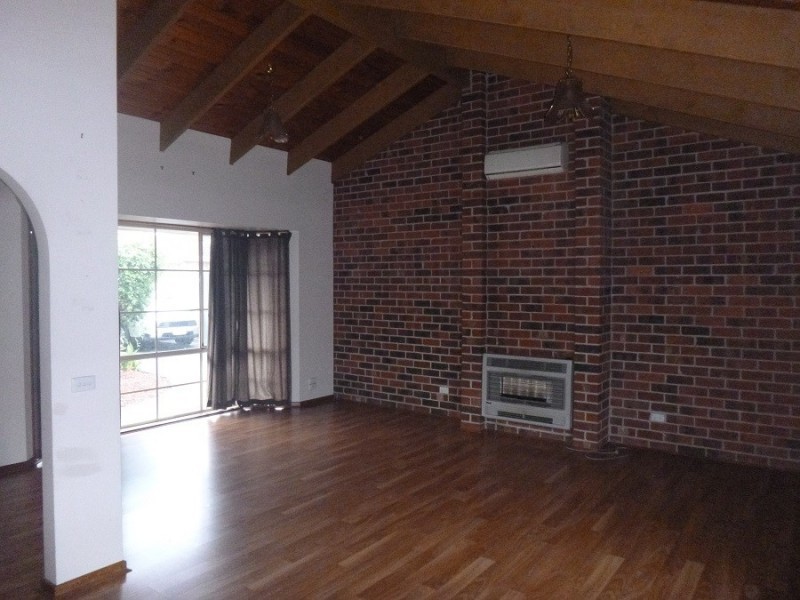 5/13 Lyall Street, Cranbourne VIC 3977