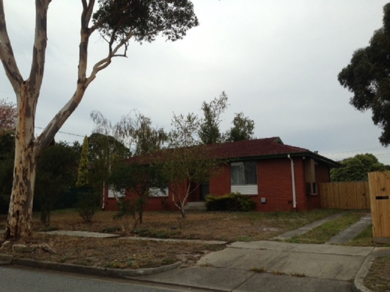 4 Anne Court, Cranbourne VIC 3977