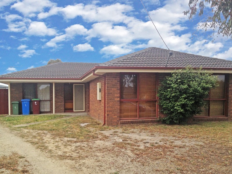 40 Virginia Street, Cranbourne VIC 3977